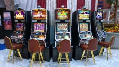 pion platform dashboard showing live-dealer tables, slot games, and sports betting markets